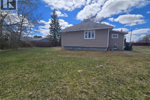 Kitchen/Dining room - 601 Souris Avenue, Arcola, SK S0C0G0 Photo 4