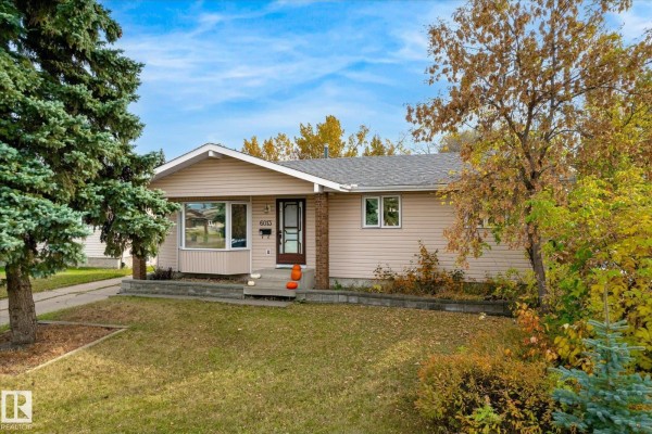 Residential for sale at 6013 34a Av Nw, Edmonton, AB - MLS® JXHnGR