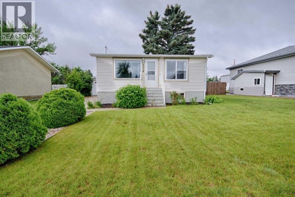 6014 52 Street, Taber, AB, photo 2