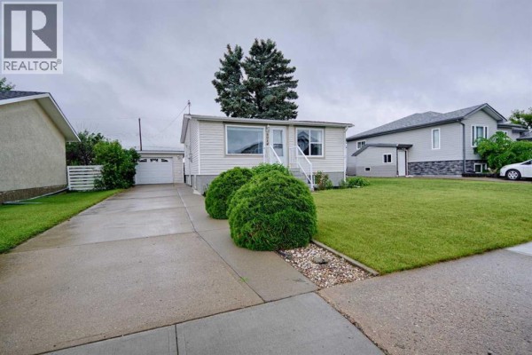 6014 52 Street, Taber, AB, photo 3