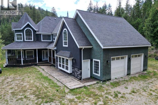 4pc Bathroom - 6016 Athelston-hartford Road, Grand Forks, BC V0H1H5 Photo 2
