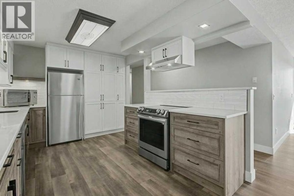 4pc Bathroom - 602, 320 Meredith Road Ne, Calgary, AB T2E5A6 Photo 2