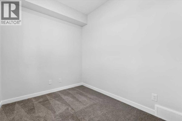 Pantry - 602, 321 Hotchkiss Drive Se, Calgary, AB T3S0X5 Photo 5