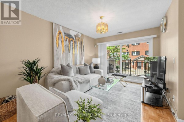 Dining room - 602 - 1400 The Esplanade N, Pickering, ON L1V6V2 Photo 4