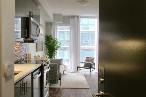 602 - 17 Zorra Street, Toronto