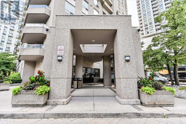 602 - 18 Hillcrest Avenue, Toronto, ON, photo 3