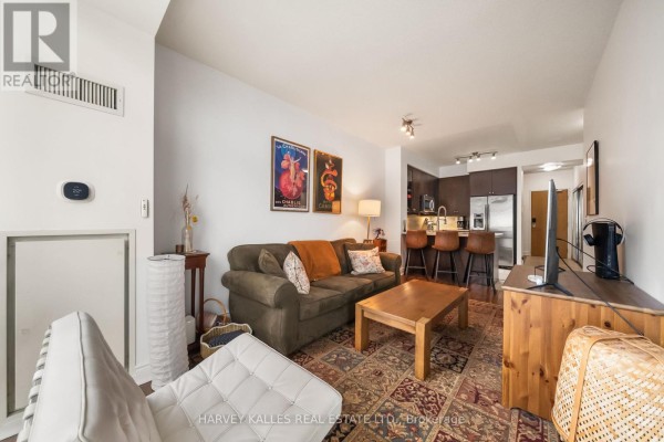 Den - 602 - 1910 Lake Shore Boulevard W, Toronto, ON M6S1A2 Photo 4