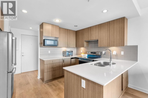 602 125 Columbia Street, New Westminster, BC V3L0G8 Photo 5