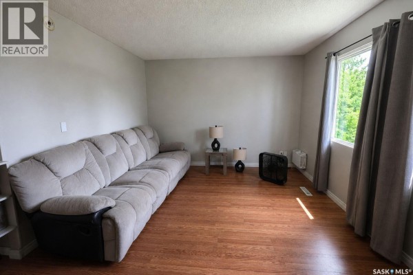 602 28th Street E, Prince Albert, SK, photo 2