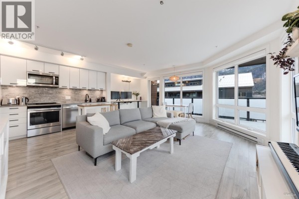 602 38013 Third Avenue, Squamish, BC V8B0Z8 Photo 5