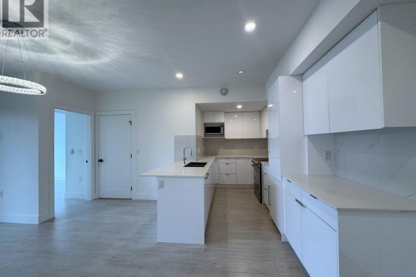 602 5399 Joyce Street, Vancouver, BC V5R4H3 Photo 2