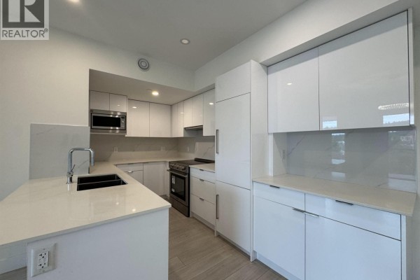 602 5399 Joyce Street, Vancouver, BC V5R4H3 Photo 3