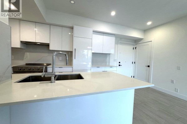 602 5399 Joyce Street, Vancouver, BC V5R4H3 Photo 4