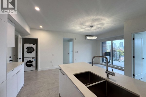 602 5399 Joyce Street, Vancouver, BC V5R4H3 Photo 5