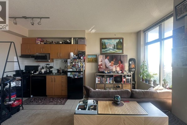 602 9298 University Crescent, Burnaby, BC V5A4X8 Photo 5