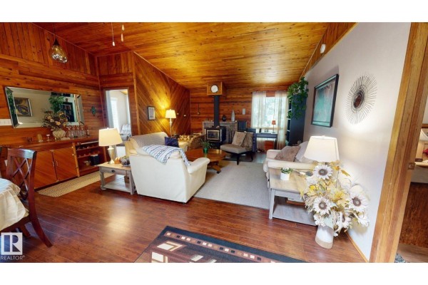Kitchen - 602 Highland Rd, Rural Wetaskiwin County, AB T0C2C0 Photo 3