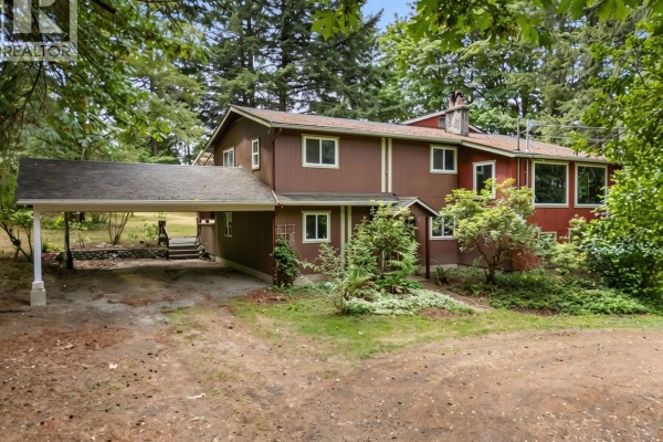 6025 Castley Rd, Duncan, BC, photo 2