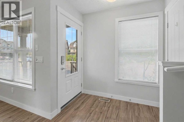 Foyer - 603, 50 Belgian Lane, Cochrane, AB T4C0Y5 Photo 2