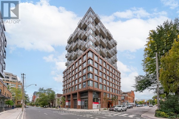 603 - 2 Augusta Avenue, Toronto
