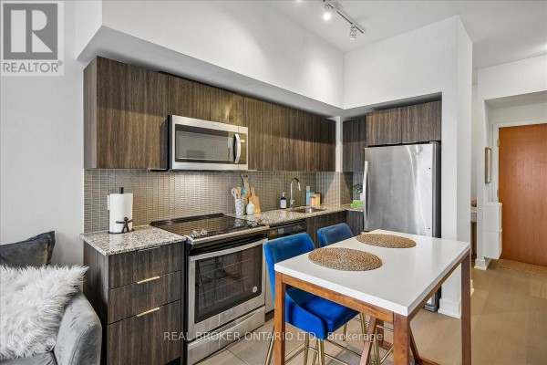 Foyer - 603 - 20 Shore Breeze Drive, Toronto, ON M8V0C7 Photo 5