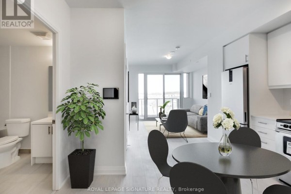 Living room - 603 - 412 Silver Maple Road, Oakville, ON L6H7X8 Photo 3
