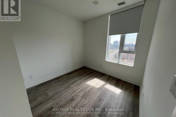 603 - 95 Oneida Crescent, Richmond Hill, ON L4B0B1 Photo 4