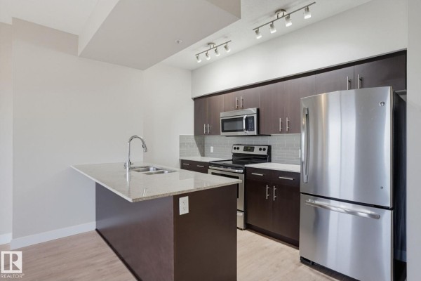 Laundry room - #603 10226 104 St Nw, Edmonton, AB T5J1B8 Photo 5