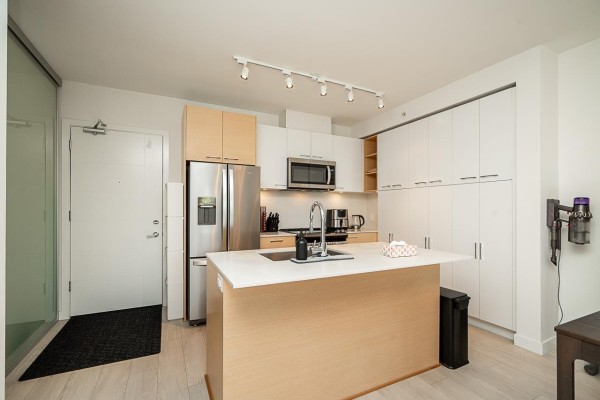603 10603 140 Street, Surrey, BC V3T0M8 Photo 5