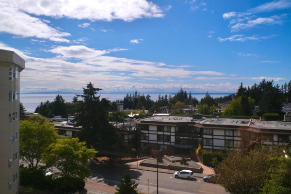 603 1442 Foster Street, White Rock, BC V4B3X7 Photo 2