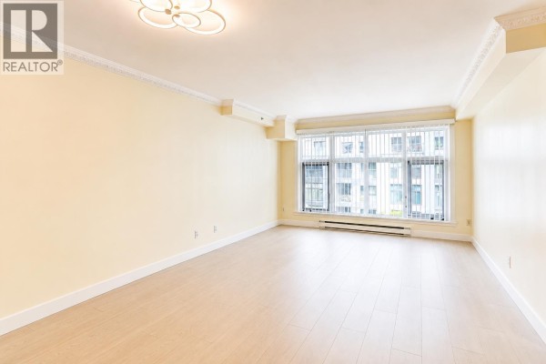 603 2468 E Broadway, Vancouver, BC V5M4V1 Photo 5