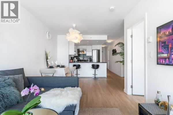 603 933 E Hastings Street, Vancouver, BC V6A0G6 Photo 3
