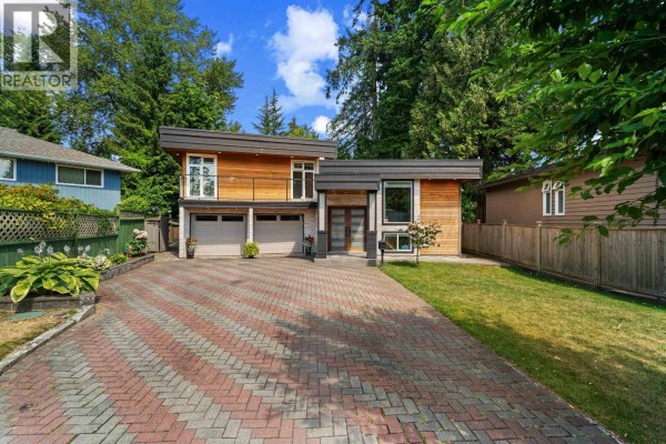 603 Rialto Court, Coquitlam, BC V3J6K7 Photo 2
