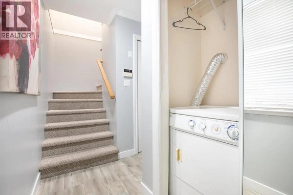 6030 Woodsworth Street, Burnaby, BC V5G1S8 Photo 5