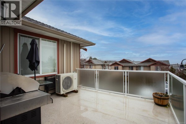 6033 Leah Lane, Nanaimo, BC, photo 2