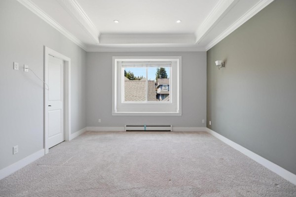 6035 138a Street, Surrey, BC V3X0H3 Photo 2