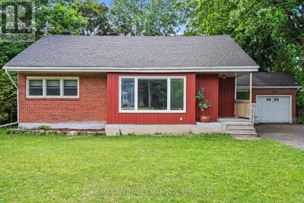 6036 Perth Street, Ottawa, ON K0A2Z0 Photo 2