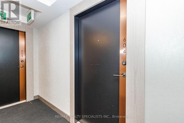 604 - 181 Huron Street, Toronto, ON M5T0C1 Photo 4