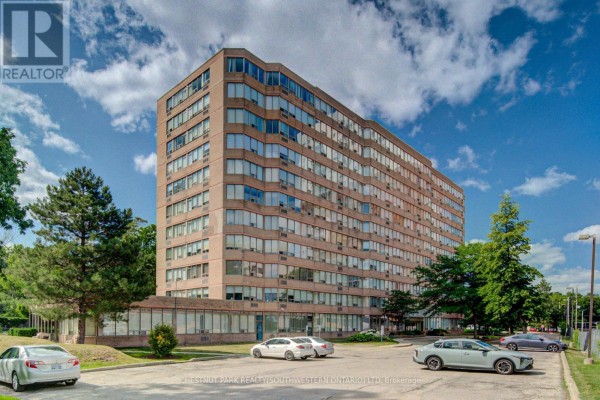 604 - 3227 King Street E, Kitchener