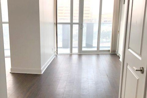 604 - 60 Absolute Avenue, Mississauga, ON, photo 3