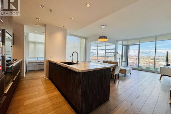 604 1616 Columbia Street, Vancouver, BC V5Y0B7 Photo 4