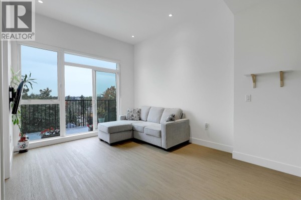 604 2235 Broadway, Vancouver, BC V5N0J5 Photo 3
