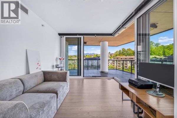 604 4880 Lougheed Highway, Burnaby