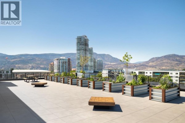 604 Cawston Avenue Unit# 509, Kelowna, BC, photo 2