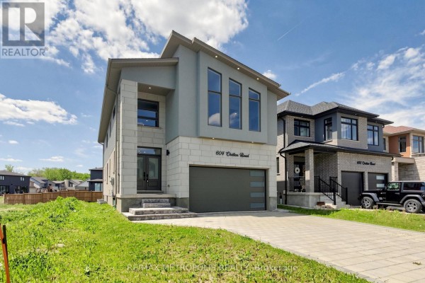 604 Chelton Road, London South, ON, photo 2