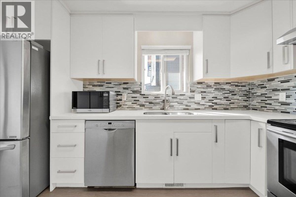 604 E 54th Avenue, Vancouver, BC V5X1L6 Photo 5