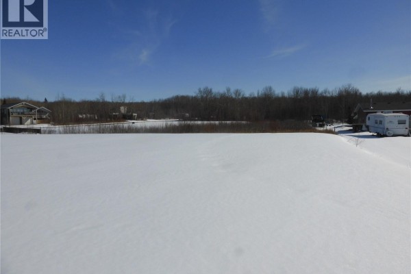 604 Lakeshore Drive, Brightsand Lake, SK S0M0H0 Photo 4