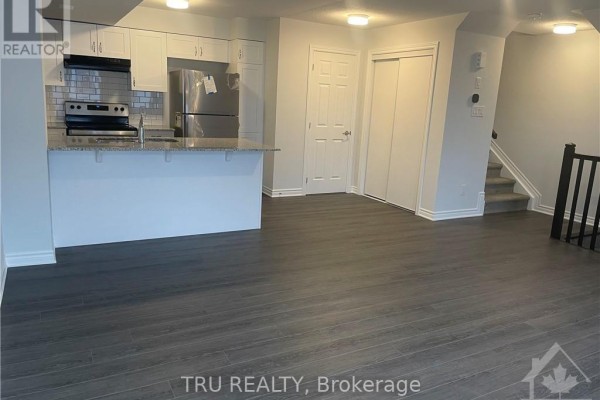 604 Lapland Terrace, Ottawa, ON K2S1B6 Photo 5
