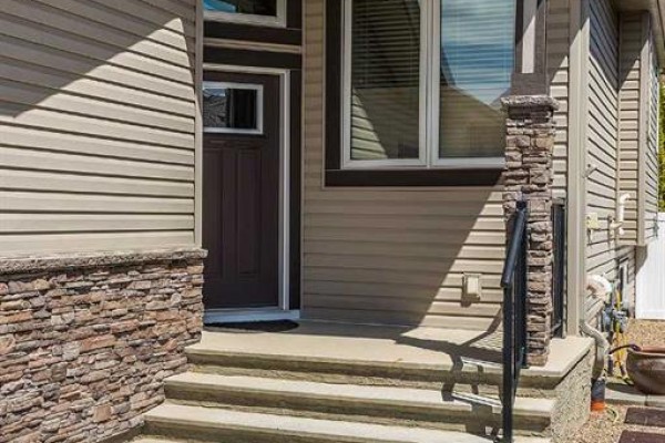 604 Vista Drive Se, Medicine Hat, AB, photo 3