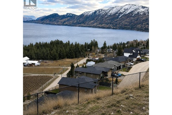 6042 Gerrie Road, Peachland, BC V0H1X4 Photo 4