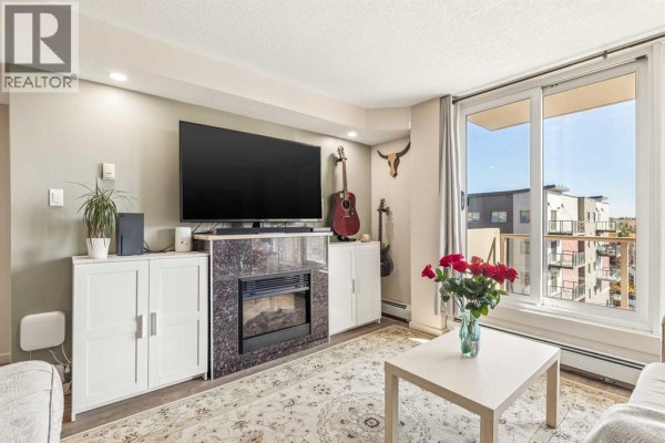 Kitchen - 605, 429 14 Street Nw, Calgary, AB T2N2A3 Photo 3